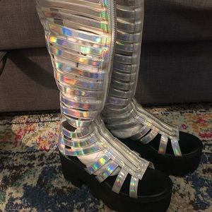 Current Mood Holographic Warrior Shoes sz 7
